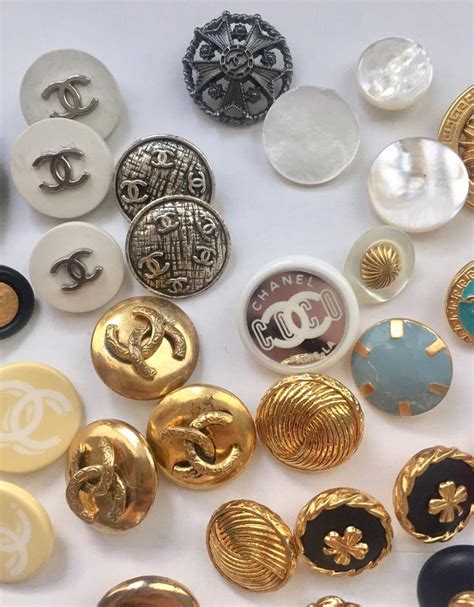 chanel vintage buttons